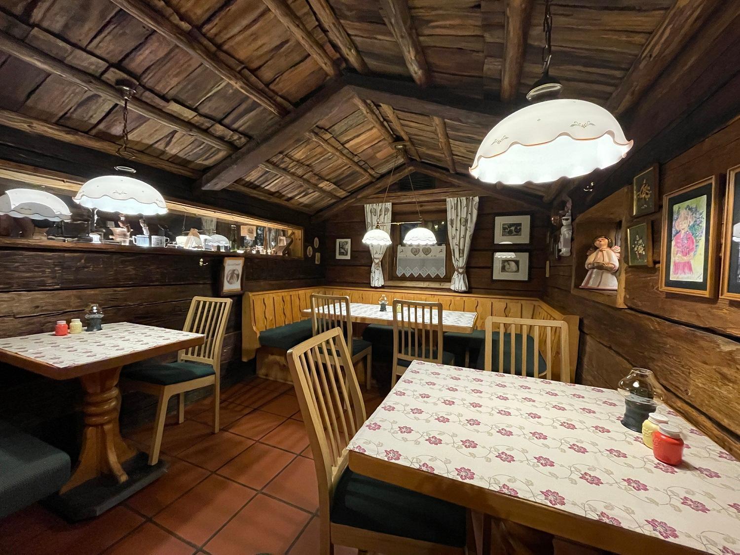Restaurant-Pension Dorfwirt บาด ไคลน์เคิร์ชไฮม์ ภายนอก รูปภาพ